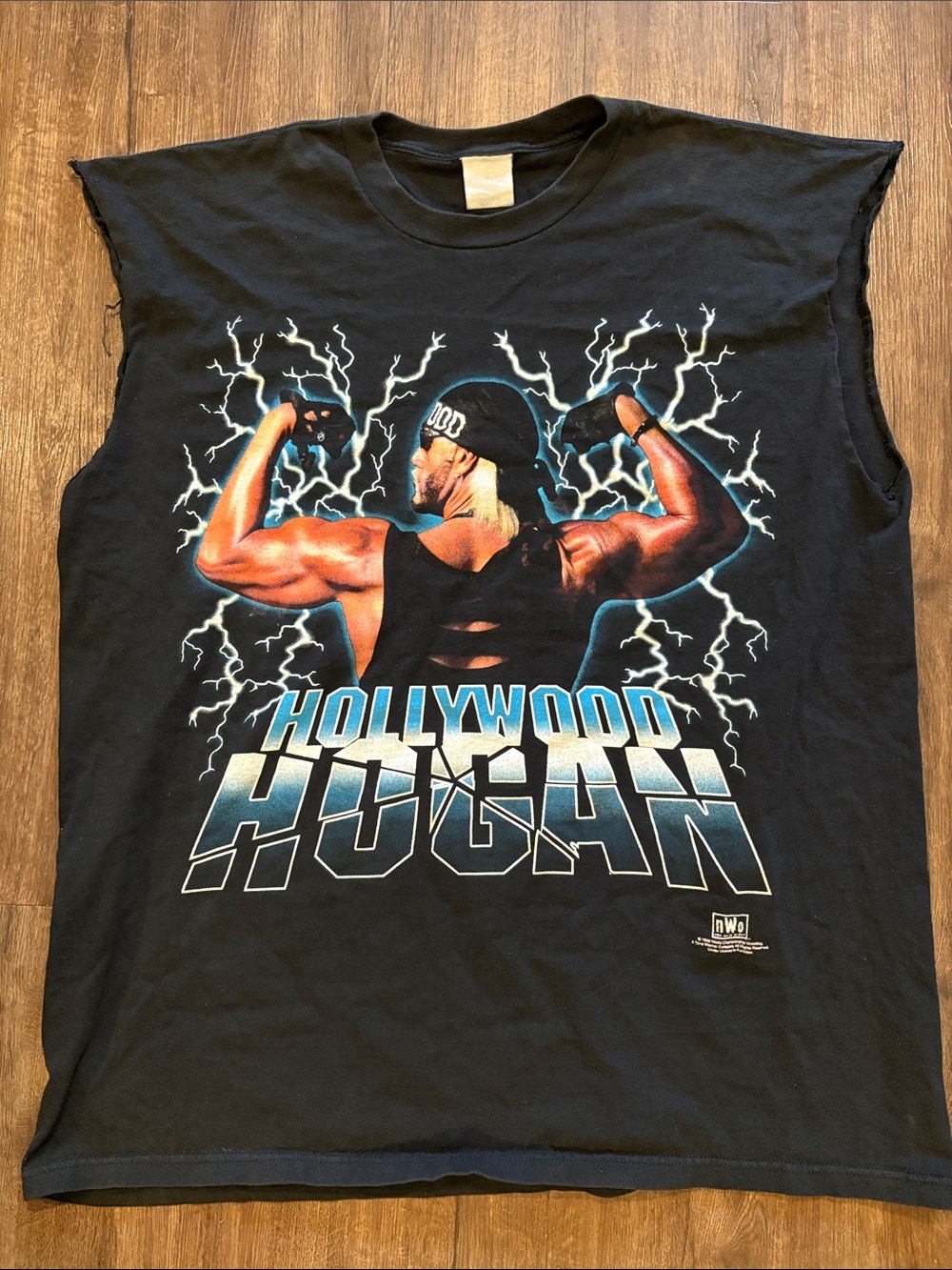 Vintage NWO Hollywood Hogan men’s two XL cut off T-shirt